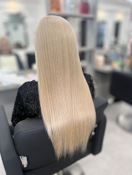 ラピス 新宿(Lapis) 【Lapis新宿】艶ミルクティーベージュ