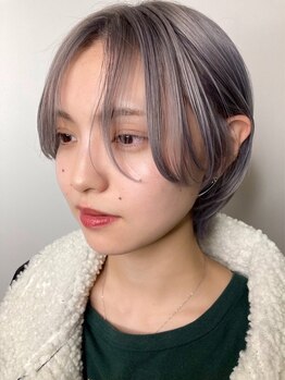 ベルフェミンキルン(Belle femin kilun)の写真/第一印象の大部分を占める顔周り。1ミリ単位でこだわる絶妙な技術で、輪郭のお悩みも解決＊小顔魅せも◎