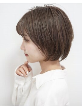 ディスオモテサンドウ 表参道(This OMOTESANDO) 菱形ボブ【表参道】山本