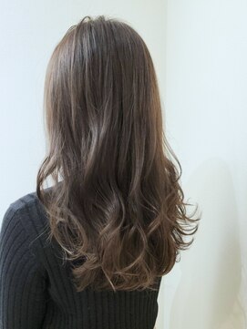 アスタリスク(asterisk) 【asterisk】透明感×深み×大人カール【西村優子】