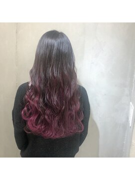 モノ アンド イニ(Mono & inni) 【奈良/inni hair】ピンクインナーカラー