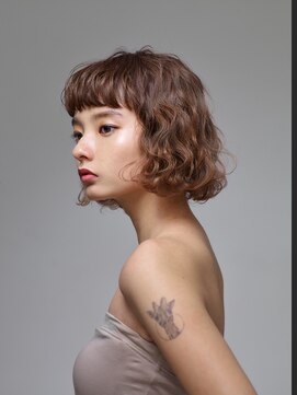 ボヤージュ(Voyage) フワッとウェーブミディ