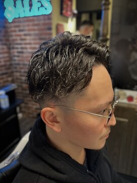 バレス 田町(BALES) スキンフェード＋ツイストスパイラル