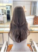 スモーキーベージュ韓国ロングヘア　髪質改善【横浜】