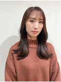 セミロングスタイル　アッシュブラウン