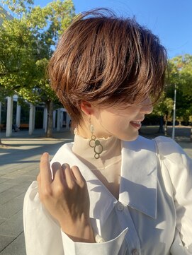 カプロハナレ(Capullo.Hanare) 【絶壁解消】ゆるふわエアリーショート