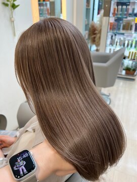 レム(REM) グレージュ