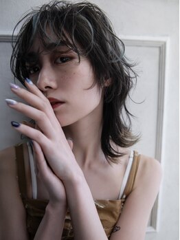 ヨゾラ(yozora)の写真/白髪を活かしたトレンドスタイルに！周りから一目置かれる大人の女性の魅力を引き出します♪