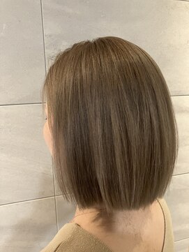 リー 京橋(Lee) 【Lee京橋】ボブ×ベージュ