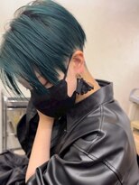 シャロン(SHARON)&nbsp;【SHARON】刈り上げショート×ディープグリーン