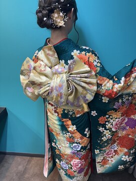 リエラ 新宿(RIERA) 振袖着付け