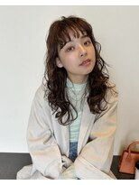 アン アイズ(ann EYES)&nbsp;抜け感パーマ/ミディアムパーマ/小顔見せゆる巻きパーマ