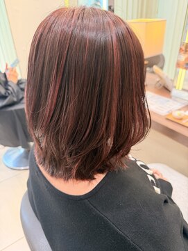 ニコ(NICO by KENJE) ハイライト/ピンクカラー/レイヤーボブ