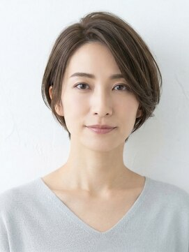 と和 巣鴨 【小顔×上品】大人女性に贈る耳掛けショートレイヤー