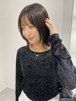 ケンジ 横浜(KENJE) グレージュ/顔周りレイヤー/ミディアム
