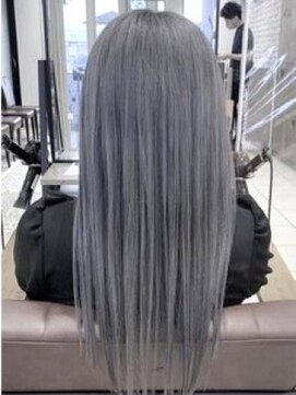 クアトログランシュ ひたちなか店(QUATRO×GranCieux) ペールシルバー