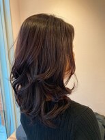 リディア(Lydia)&nbsp;ほんのりフェミニンレイヤーミディアム