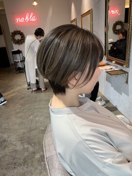 ナブラ(NABLA) 耳掛けハイライトショート『倉敷美容室』『ナブラ』