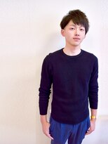 ヘアー キュート(hair CUtE)&nbsp;サイドパートにスタイリングした２ブロックマッシュ！