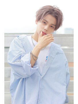 アトラクト(AttRact) センターパート 前下がりマッシュ 刈り上げ ツーブロ