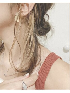 ウノプリール 茶屋町店(unopulir) 【濱口】インナーカラー　ミルクティーベージュ