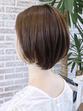 フィエルテ(fierte) ナチュラルなスリークショート