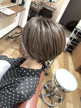 リライズ(RE.rise) ショートヘアハイライト♪