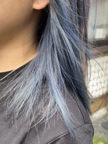 千凛 earring color blue