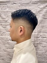 グレイスフル バーバープラチナム 六本木店(Graceful Barber platinum)&nbsp;フェード/サイドパート/刈り上げ/アップバング/バーバーカット