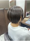 ショートボブ