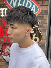 【ソフトツイスパ】ツイスト・スパイラル+カット+トリートメント￥13700（フェード+￥400）