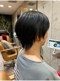 30代40代大人キレイ黒髪小顔レイヤーショートスタイル