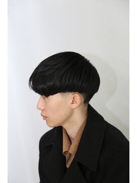 カーウォッシュバーバー(CARWASH BARBER) 韓国風カジュアル重めマッシュ