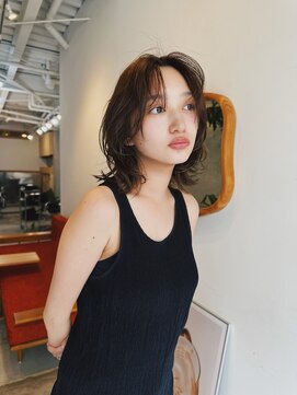 ヒュージ 表参道(huge) レイヤーカット/顏周りカット/前髪/ミディアムレイヤー/20代30代