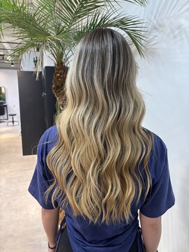 メリー オオサカ(Merly Osaka) ブロンドバレイヤージュ