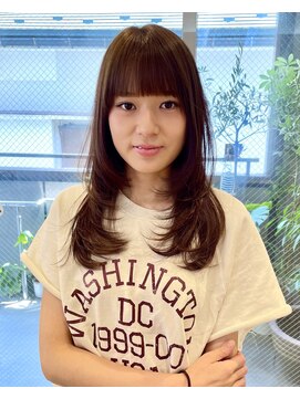 グリーン 町田(green) 【ミディアム】肩でくびれるシルエット