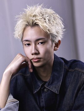 リップスヘアー 梅田(LIPPS hair) ツイストスパイキーアップバング