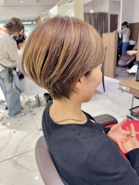 アッシュ 下北沢店(Ash) 白髪染めハイライトのコンパクトショート