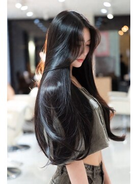 エルサザビューティー 神戸三宮(Elsa the beauty) 韓国レイヤー/顔周り/似合わせ/髪質改善／水素