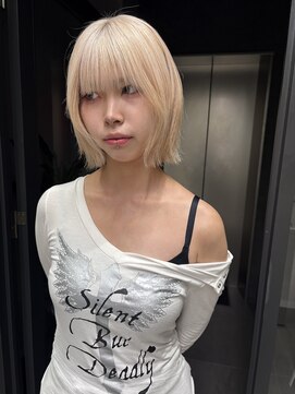 ソル 栄矢場町(SOL) ブロンド/抜きっぱなし/ハイトーン