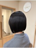 切りっぱなしコンパクトボブ