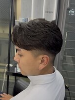 リード 渋谷店(REEED)&nbsp;MEN'S HAIR/ビジネスマン向けショートセンターパート