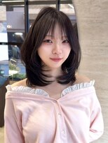 パルス ヨコハマ(PULSE yokohama)&nbsp;ミディアムレイヤーひし形レイヤーハッシュカット骨格補正横浜