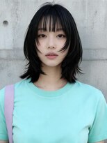 エイチ ウルフカット 大阪梅田(811)&nbsp;ヘアカラーグレージュカチモリヘアレイヤーボブ50代ボーイッシュ