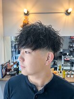 ミスターマウントロックバーバーショップ(MR.MT.ROCK BARBER SHOP) ツイストスパイラル バロックパーマ