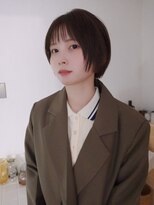 ネルケ 立川(nelke) 伸ばしかけショートボブ前上がり顔周りレイヤーシースルーバング