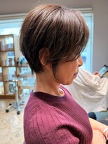 ナチュラル ヘアーデザイニング(Natural hair designing) 顔まわりで魅せる♪美フォルムひし形ショート/大人の余裕感!