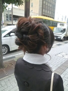 ヘアセットサロンエッジ(Edge) フワモコアップスタイル