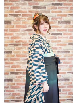 卒業式 和洋折衷 ドレスでも袴でも可愛い編み込みクルリンパ