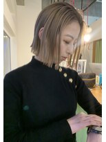 ソーイ(sowi)&nbsp;ハイトーンベージュカラー【@sowi_abe】